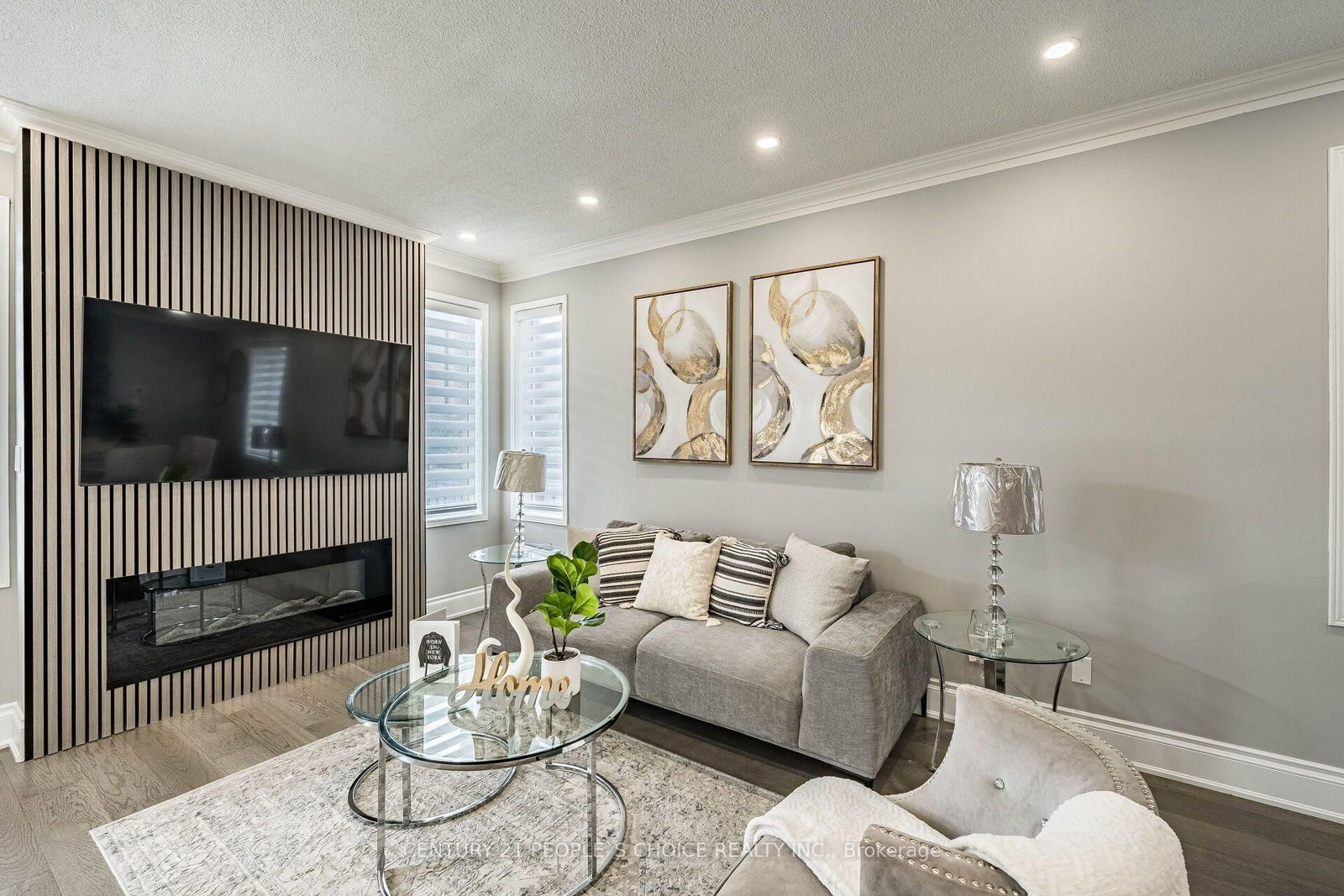 211 Wildberry Crescent • Vaughan, ON photo 8