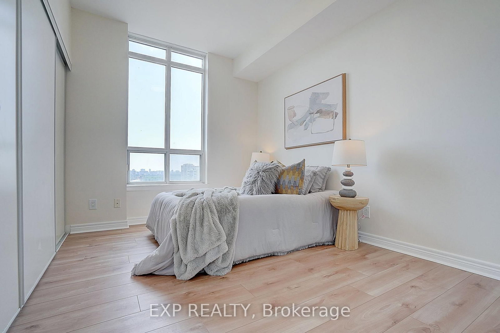 60 Disera Drive • #1404 • Vaughan, ON photo 22