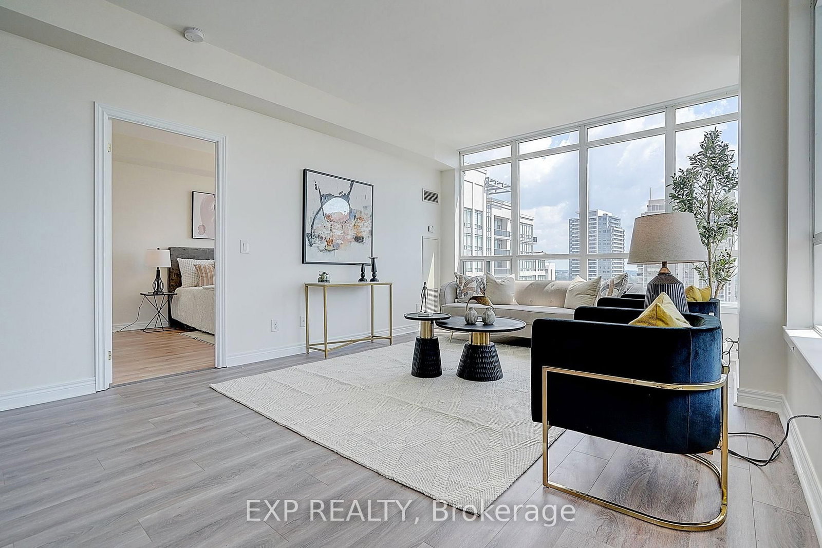 60 Disera Drive • #1404 • Vaughan, ON photo 9