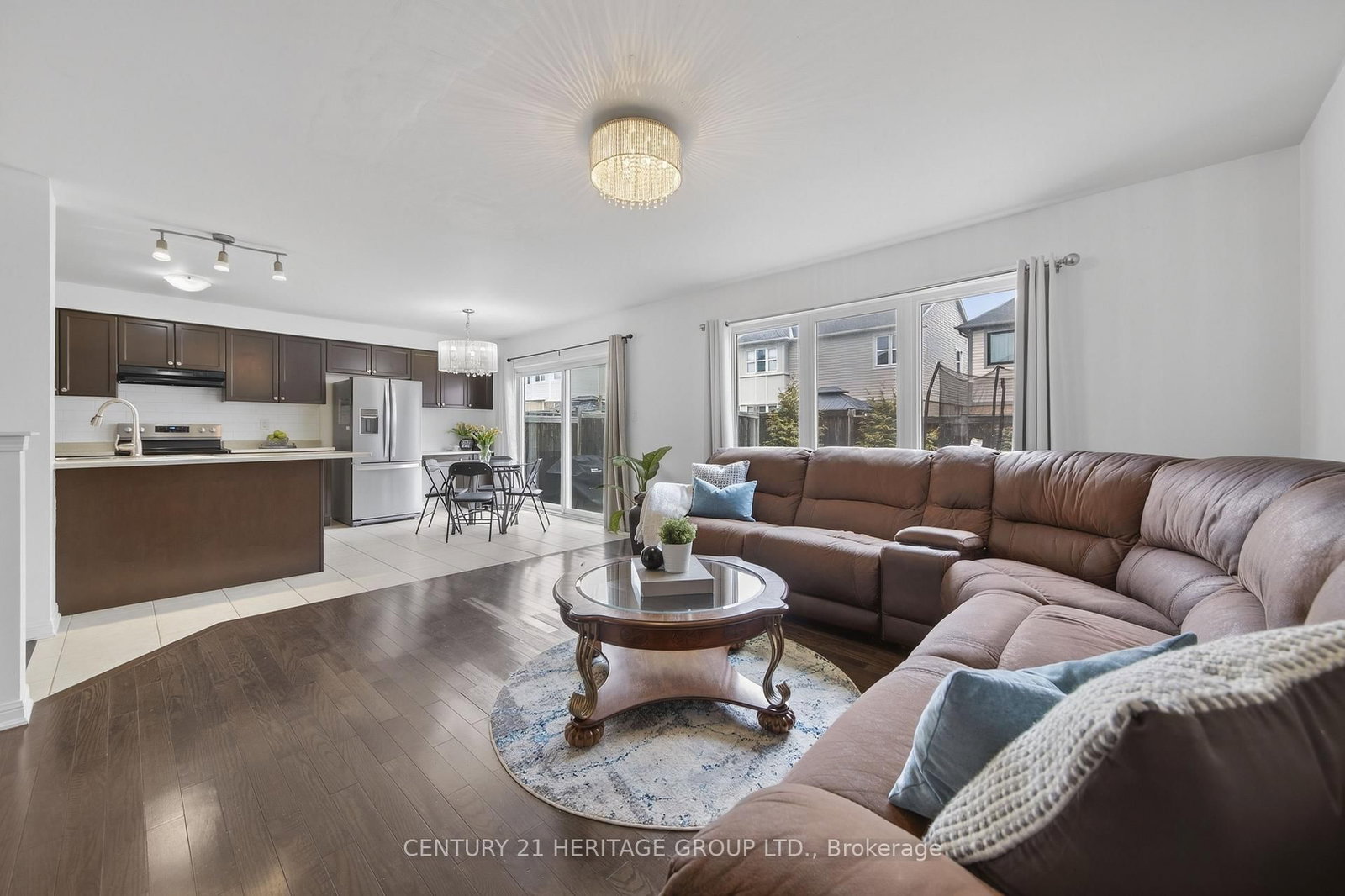 17 Gordon Drive • New Tecumseth, ON photo 5