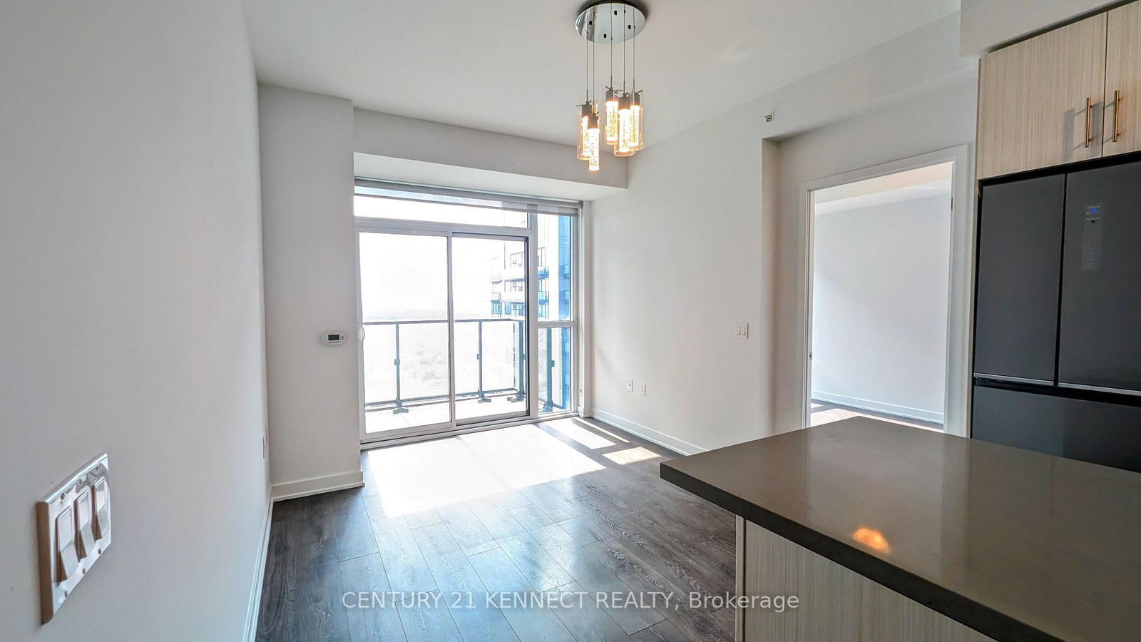 75 Oneida Crescent • #Lph11 • Richmond Hill, ON photo 11