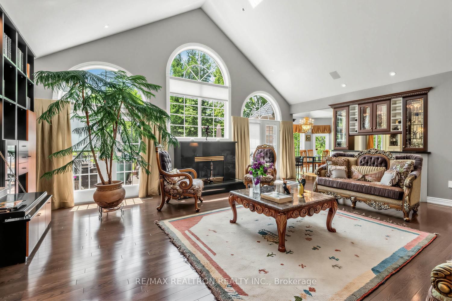 7 Gilbert Drive • Aurora, ON photo 17