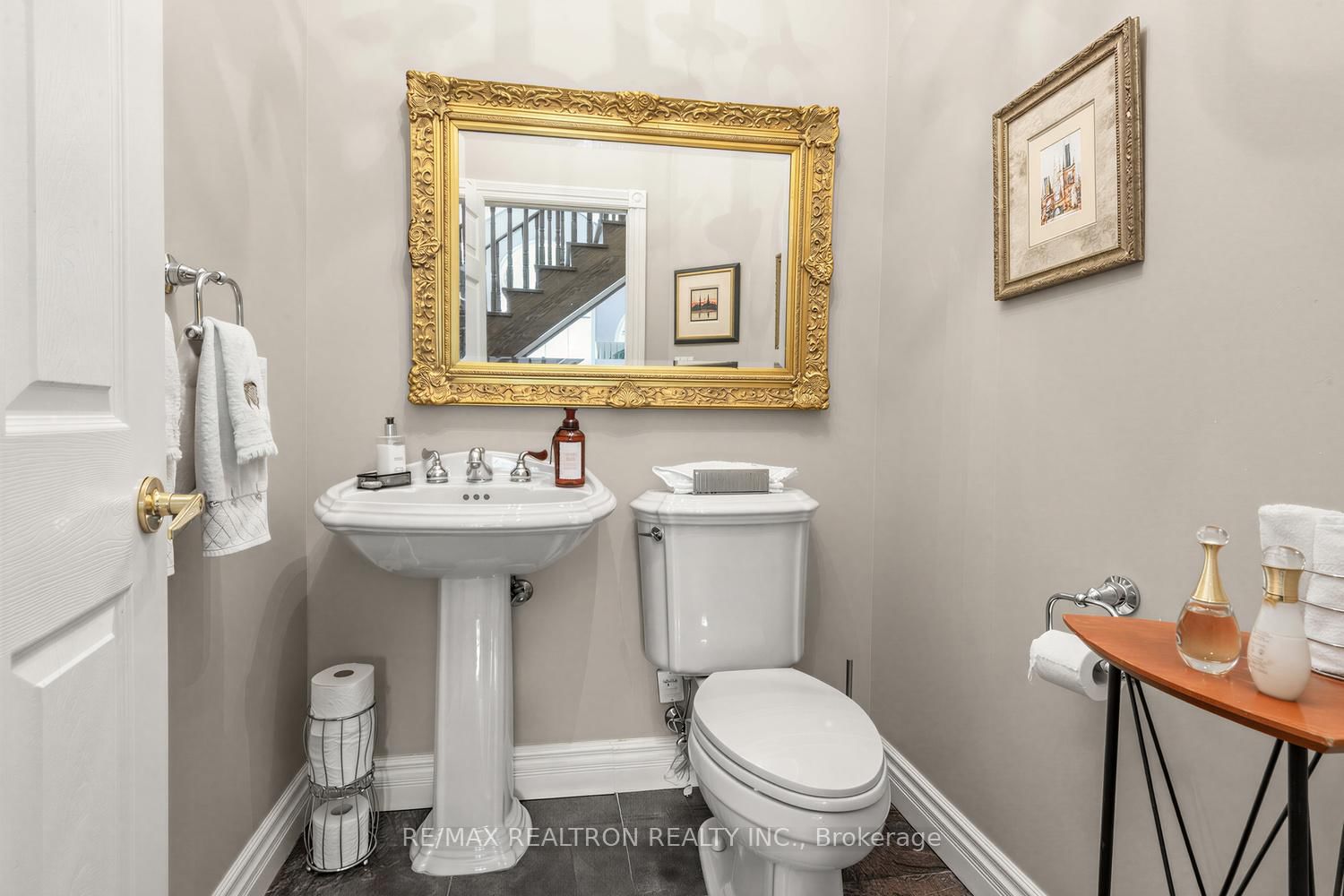 7 Gilbert Drive • Aurora, ON photo 21