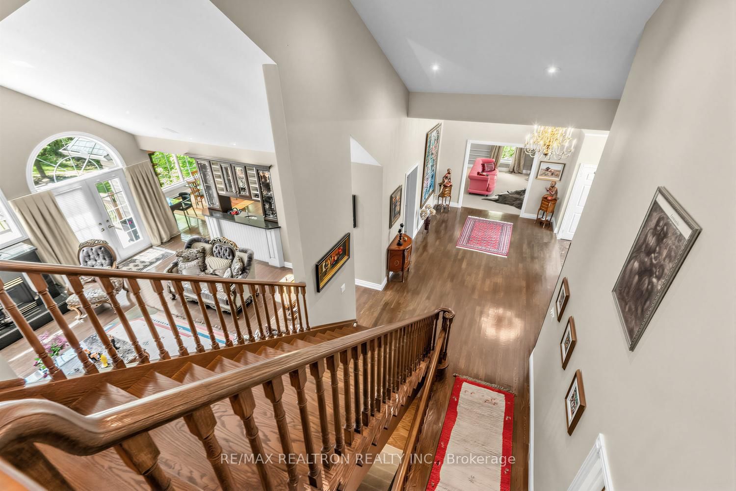 7 Gilbert Drive • Aurora, ON photo 28