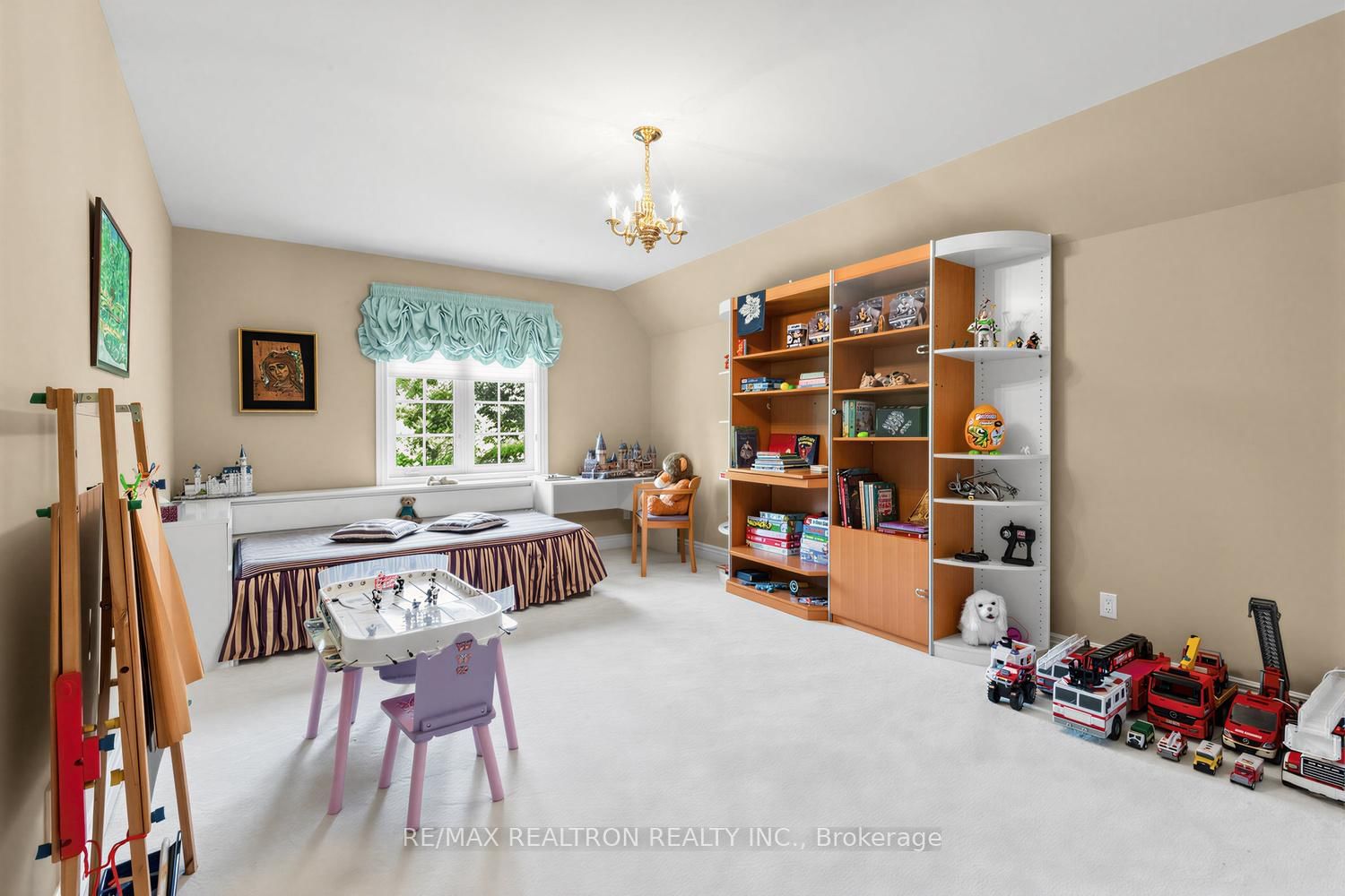 7 Gilbert Drive • Aurora, ON photo 29