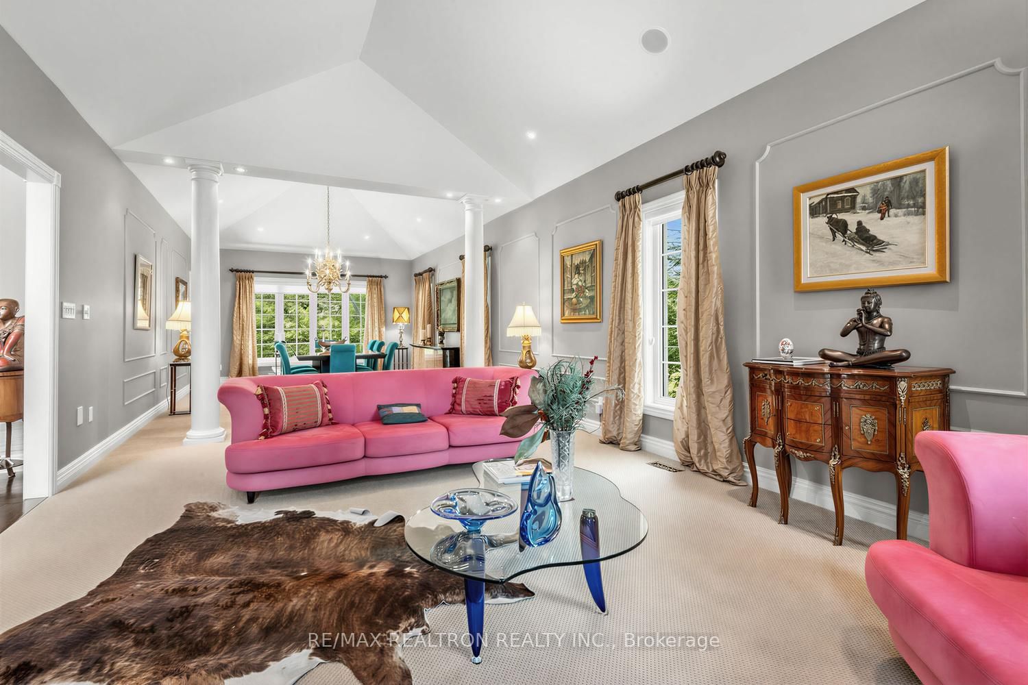 7 Gilbert Drive • Aurora, ON photo 9