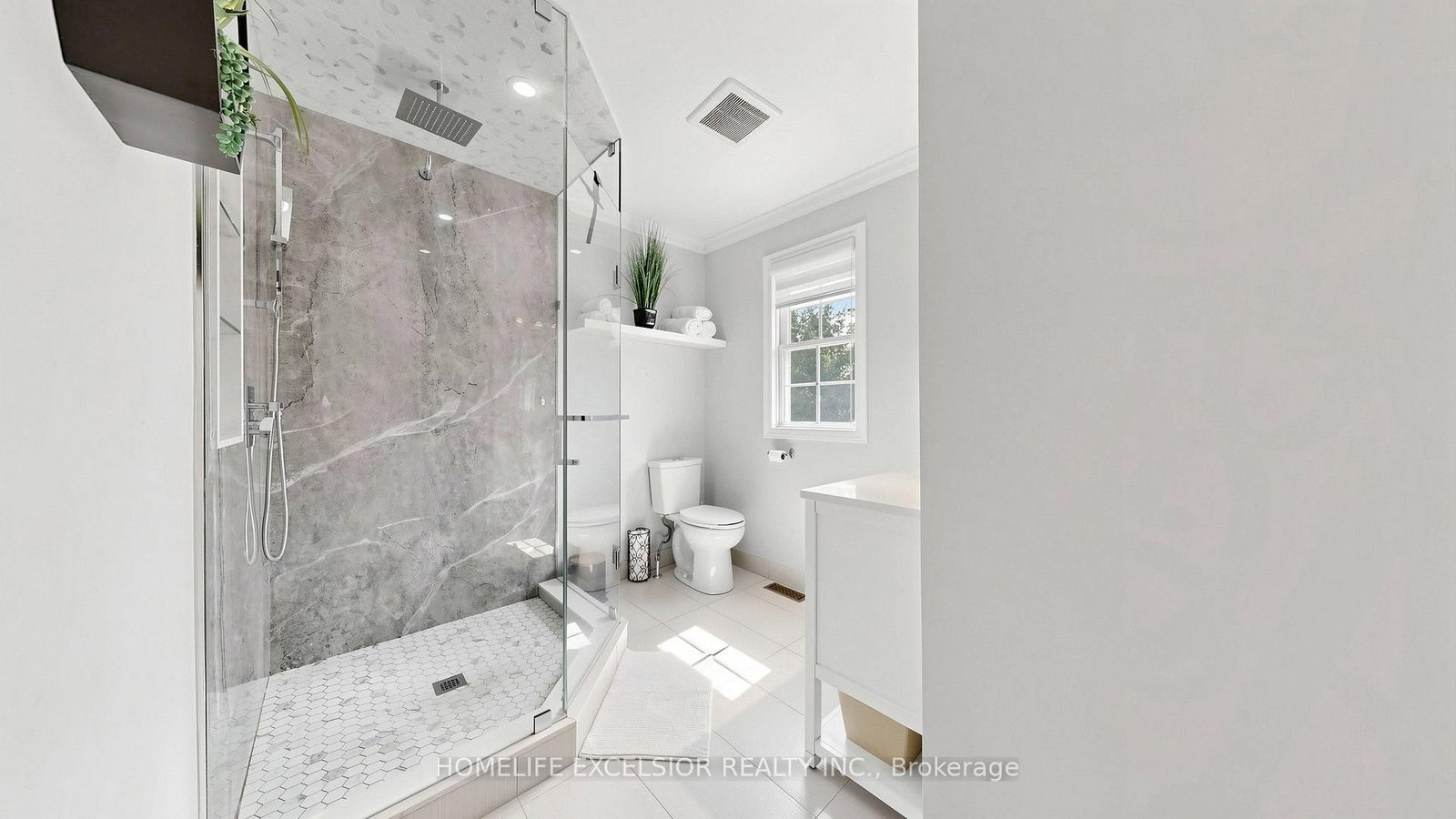 88 Kemano Road • Aurora, ON photo 27