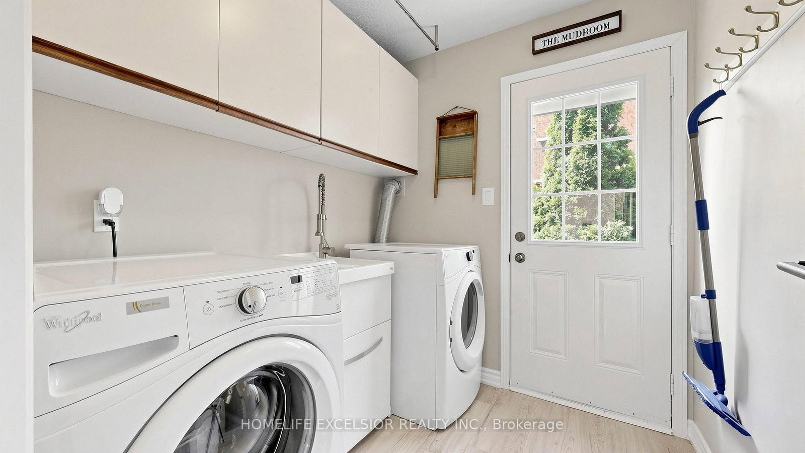 88 Kemano Road • Aurora, ON photo 29