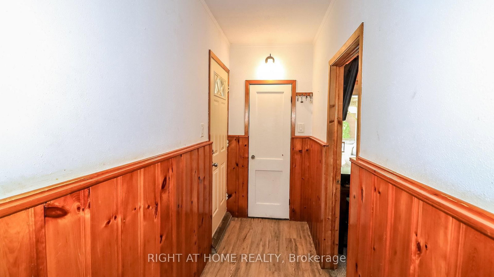 774 James Street • Innisfil, ON photo 14