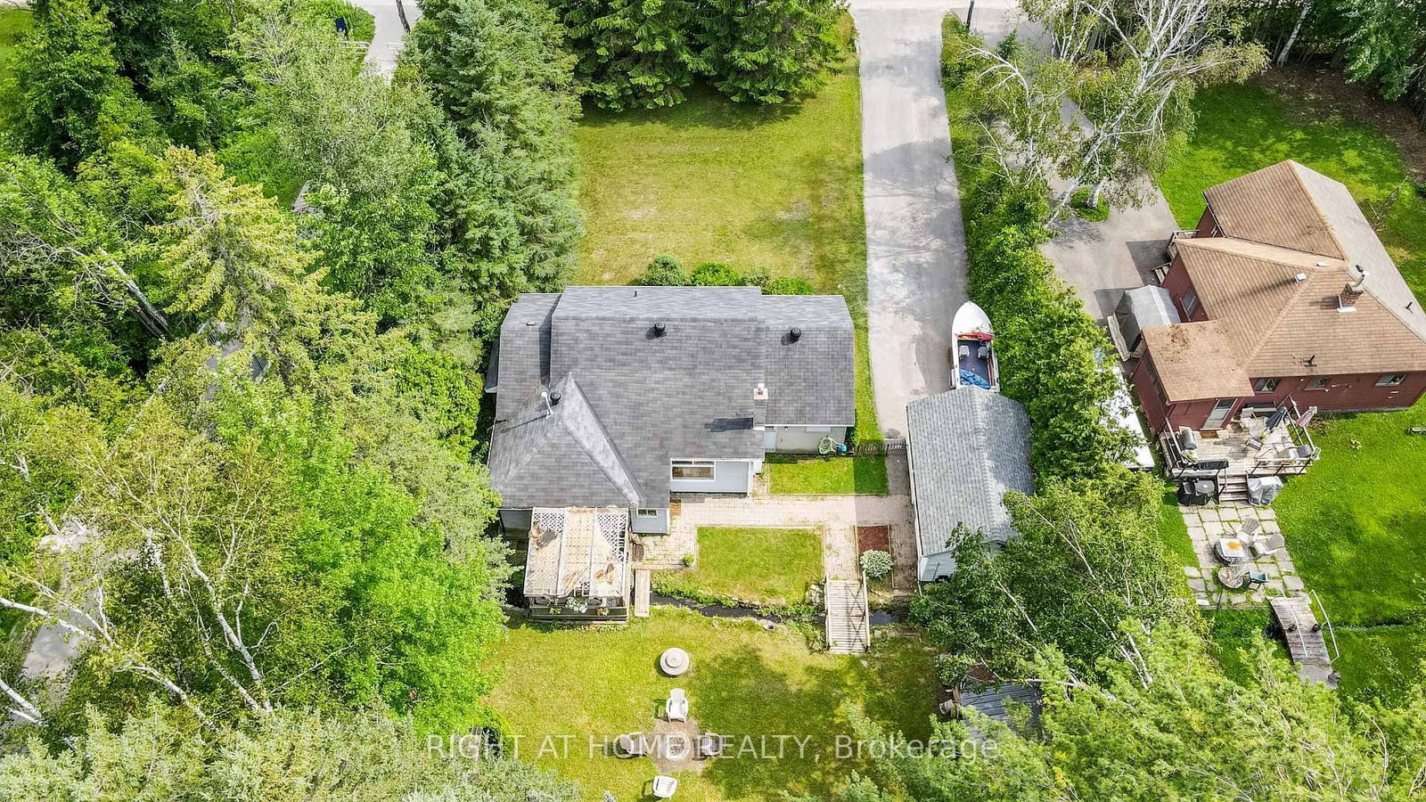 774 James Street • Innisfil, ON photo 27
