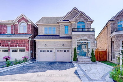 Detached House for sale at 5 Blacksmith Trail, East Gwillimbury, Ontario, L9N 0R4 - Sharon - MLS: N13725052