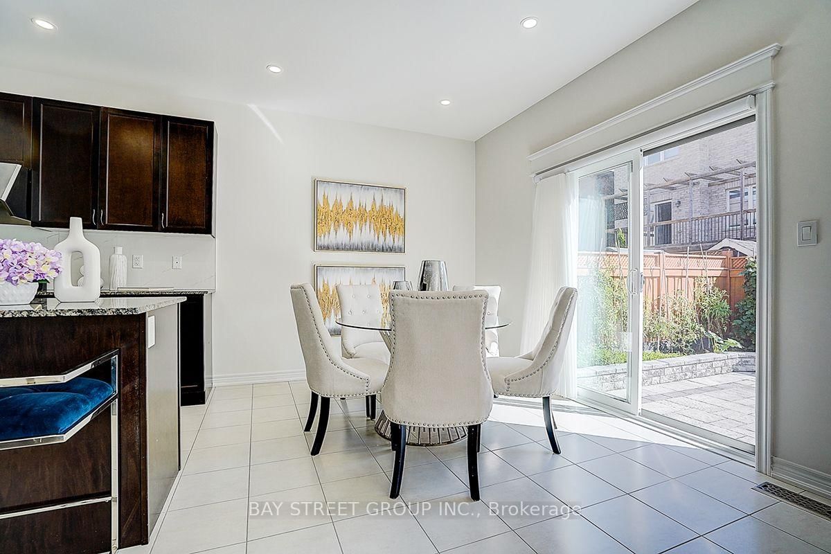 5 Blacksmith Trail • East Gwillimbury, ON photo 14