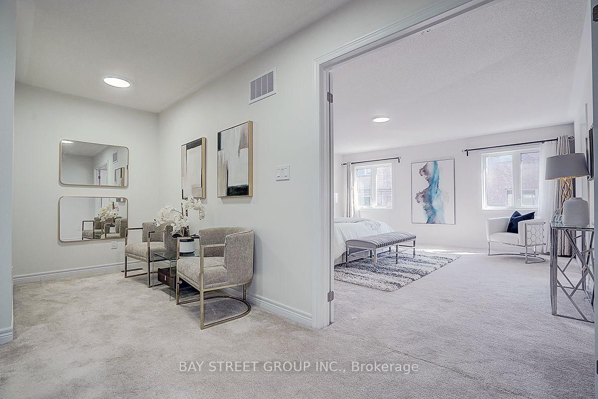 5 Blacksmith Trail • East Gwillimbury, ON photo 16