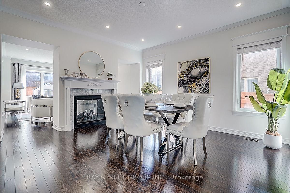 5 Blacksmith Trail • East Gwillimbury, ON photo 6