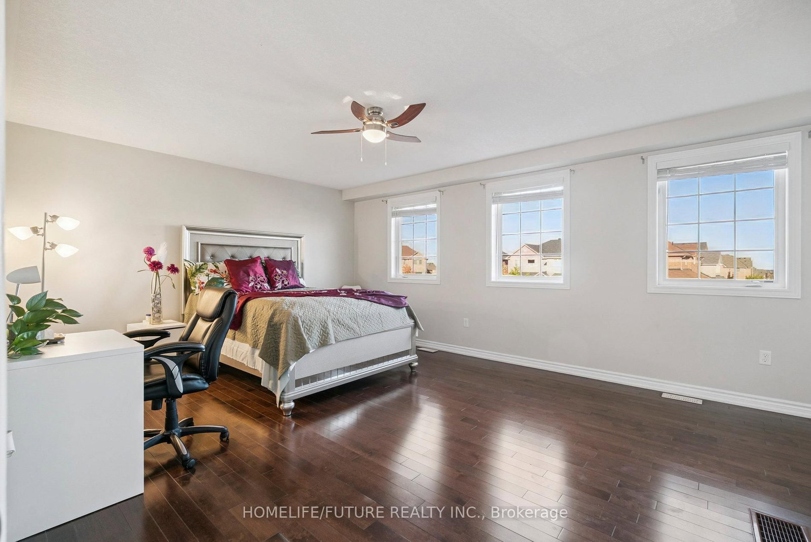 2048 Mcneil Street • Innisfil, ON photo 19