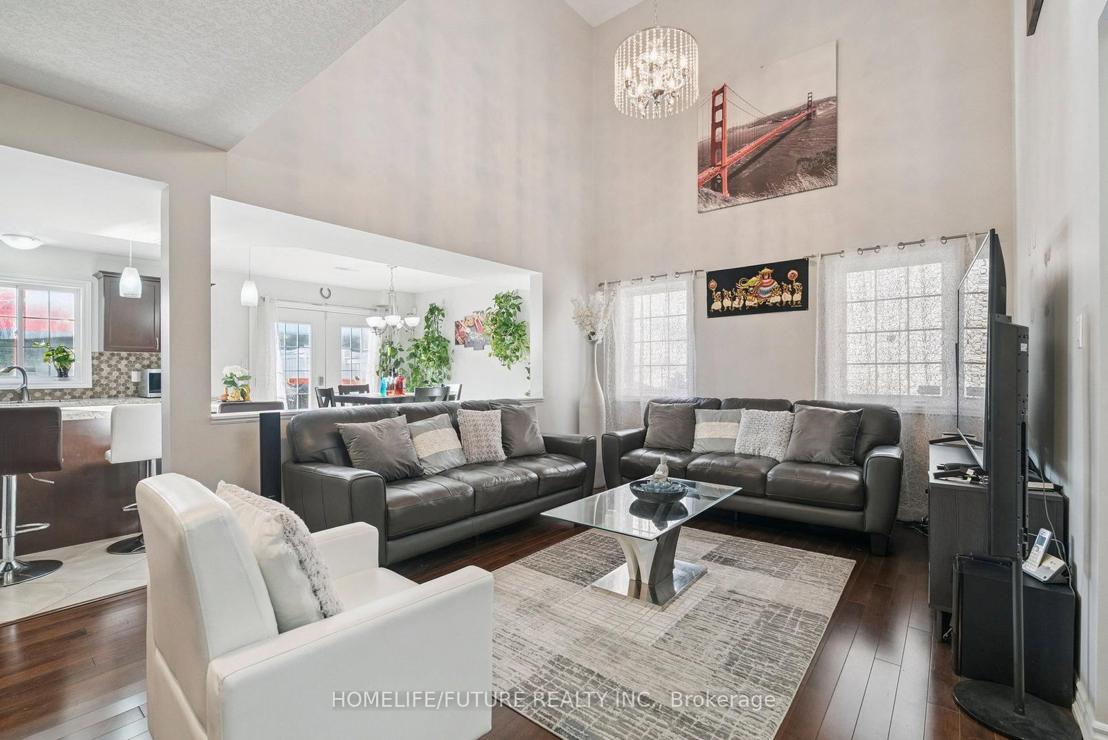 2048 Mcneil Street • Innisfil, ON photo 6