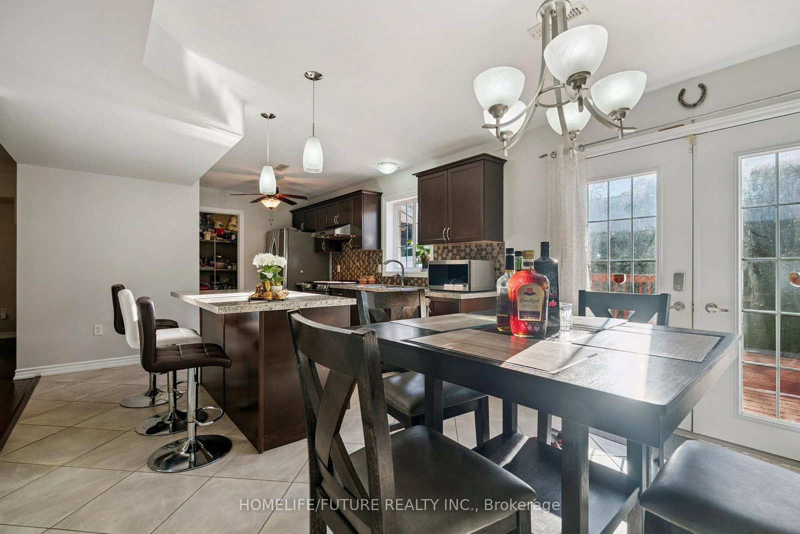 2048 Mcneil Street • Innisfil, ON photo 9