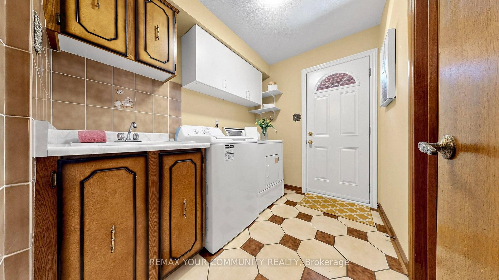 2 Janus Place • Vaughan, ON photo 16