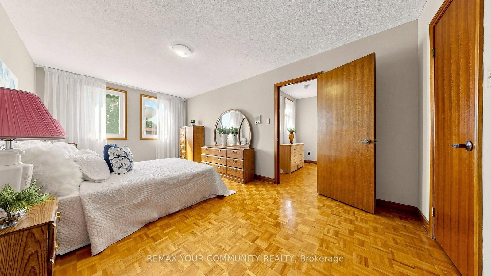 2 Janus Place • Vaughan, ON photo 18