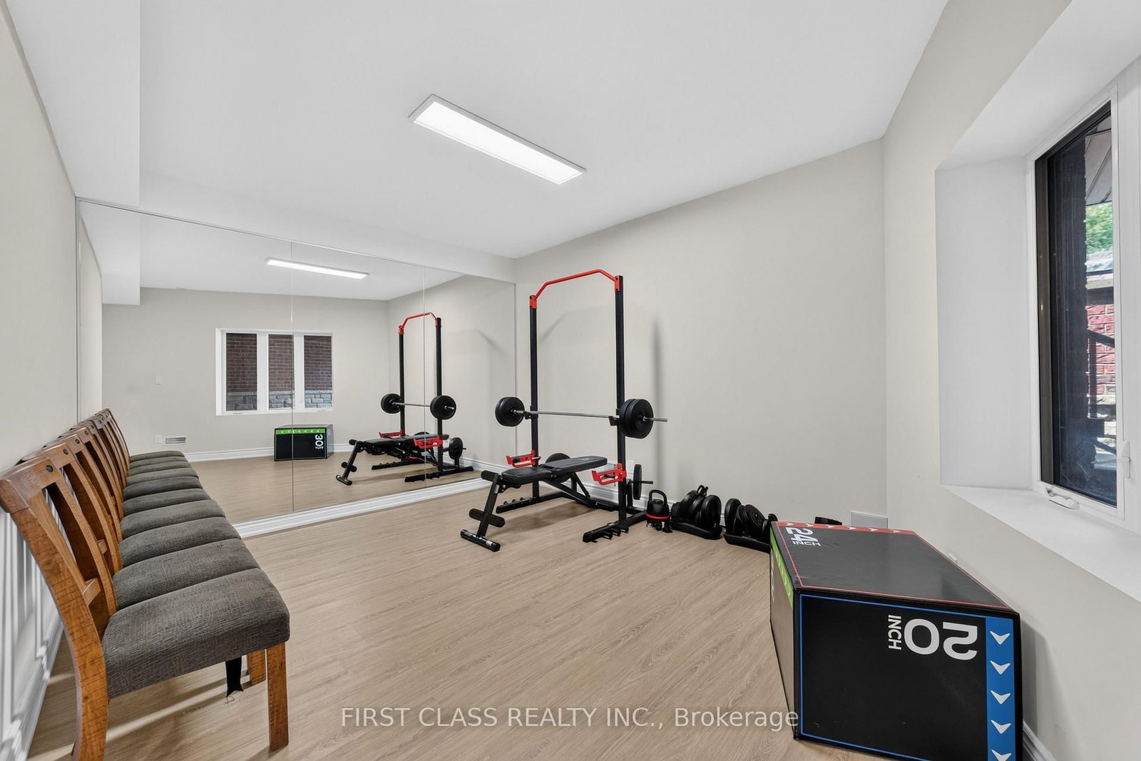 302 Brookside Road • Richmond Hill, ON photo 43