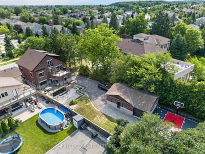 302 Brookside Road • Richmond Hill, ON photo 8