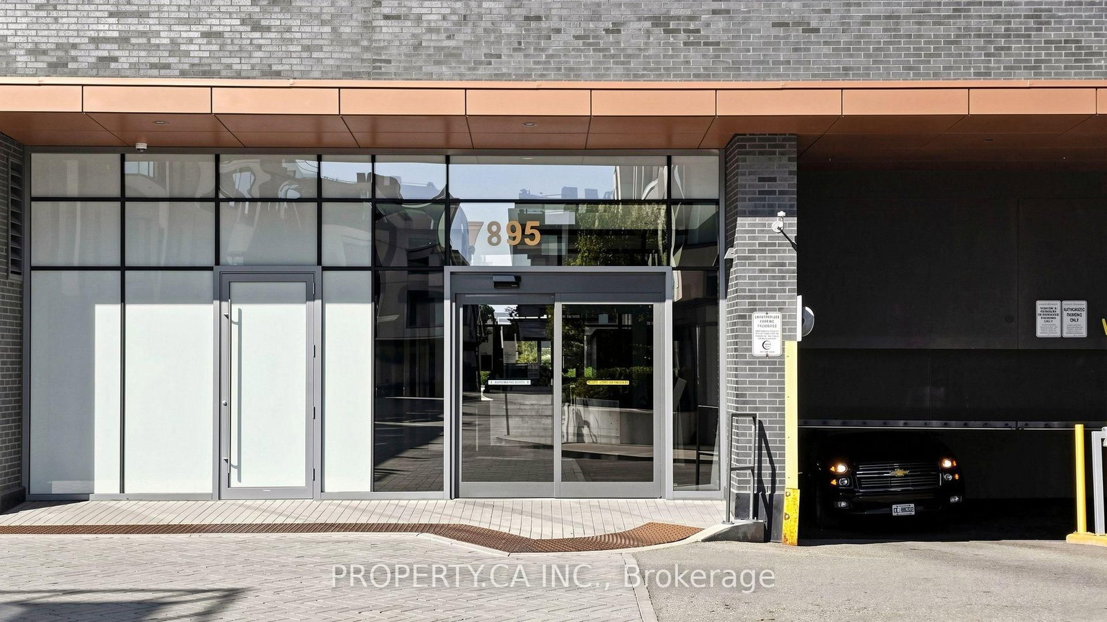 915-7895 Jane St, Vaughan, view 22