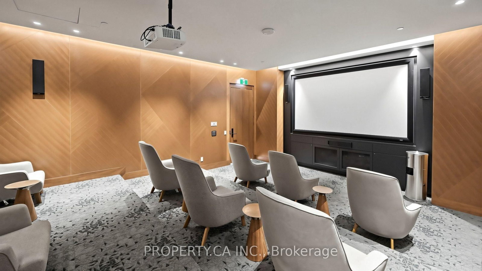 915-7895 Jane St, Vaughan, view 32