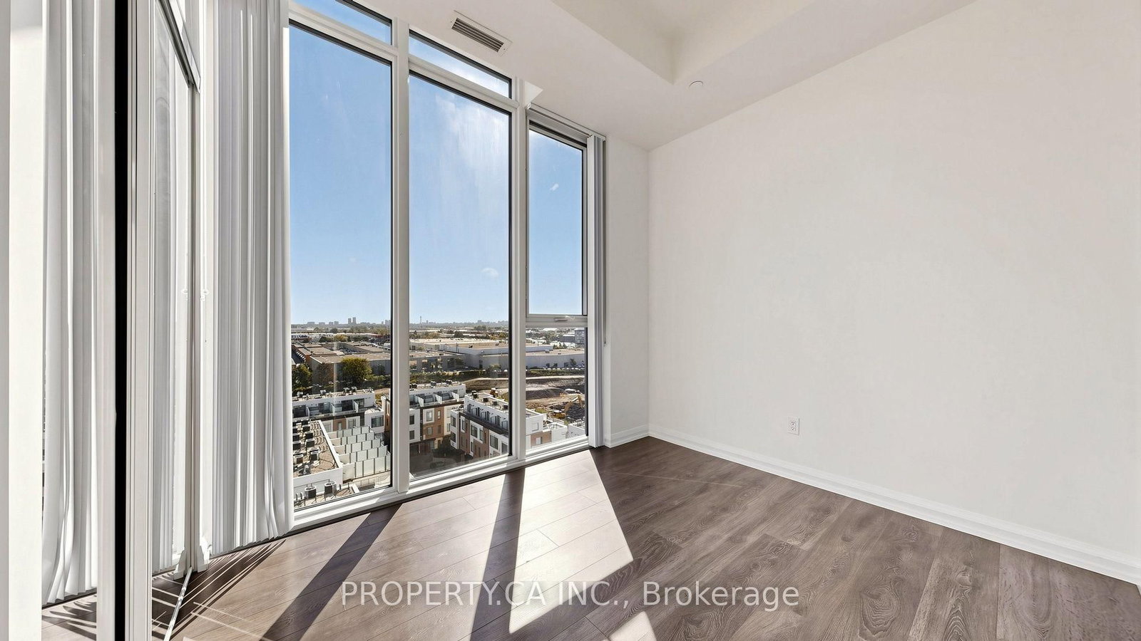 915-7895 Jane St, Vaughan, view 8
