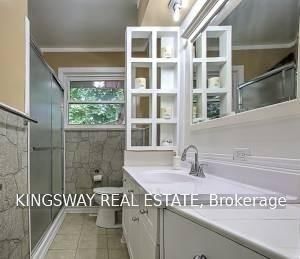 49 Don Mor Drive • Newmarket, ON photo 8