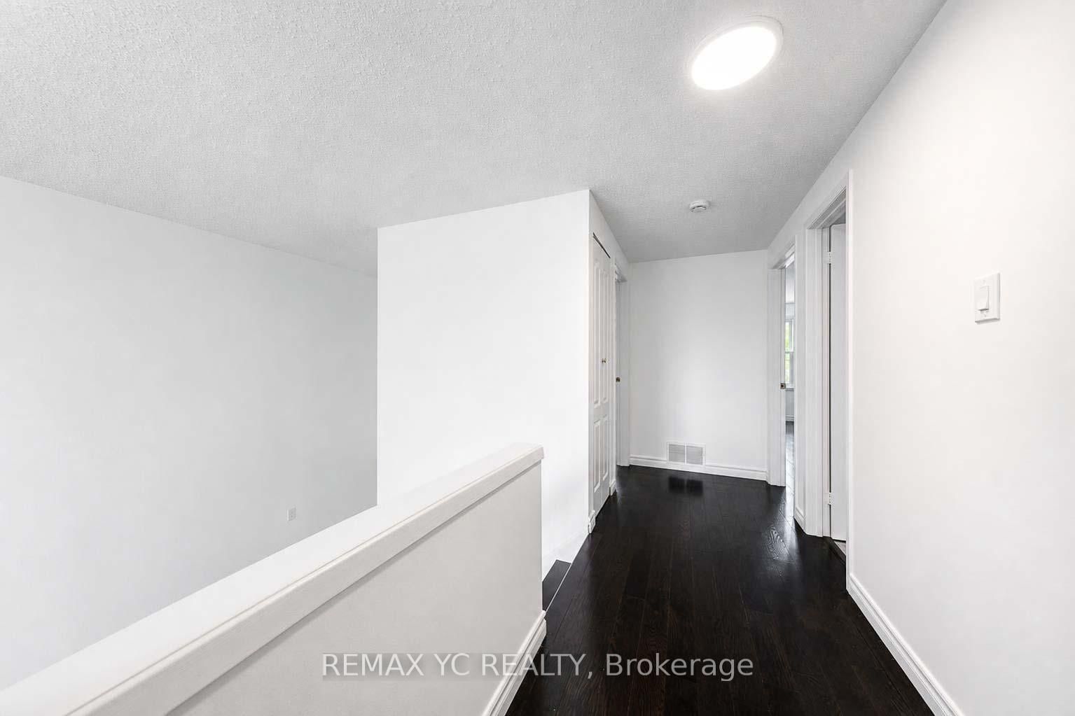 35 Kitsilano Crescent • Richmond Hill, ON photo 21