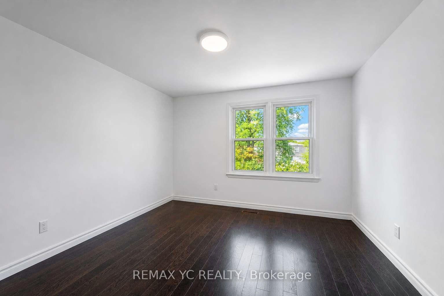35 Kitsilano Crescent • Richmond Hill, ON photo 27