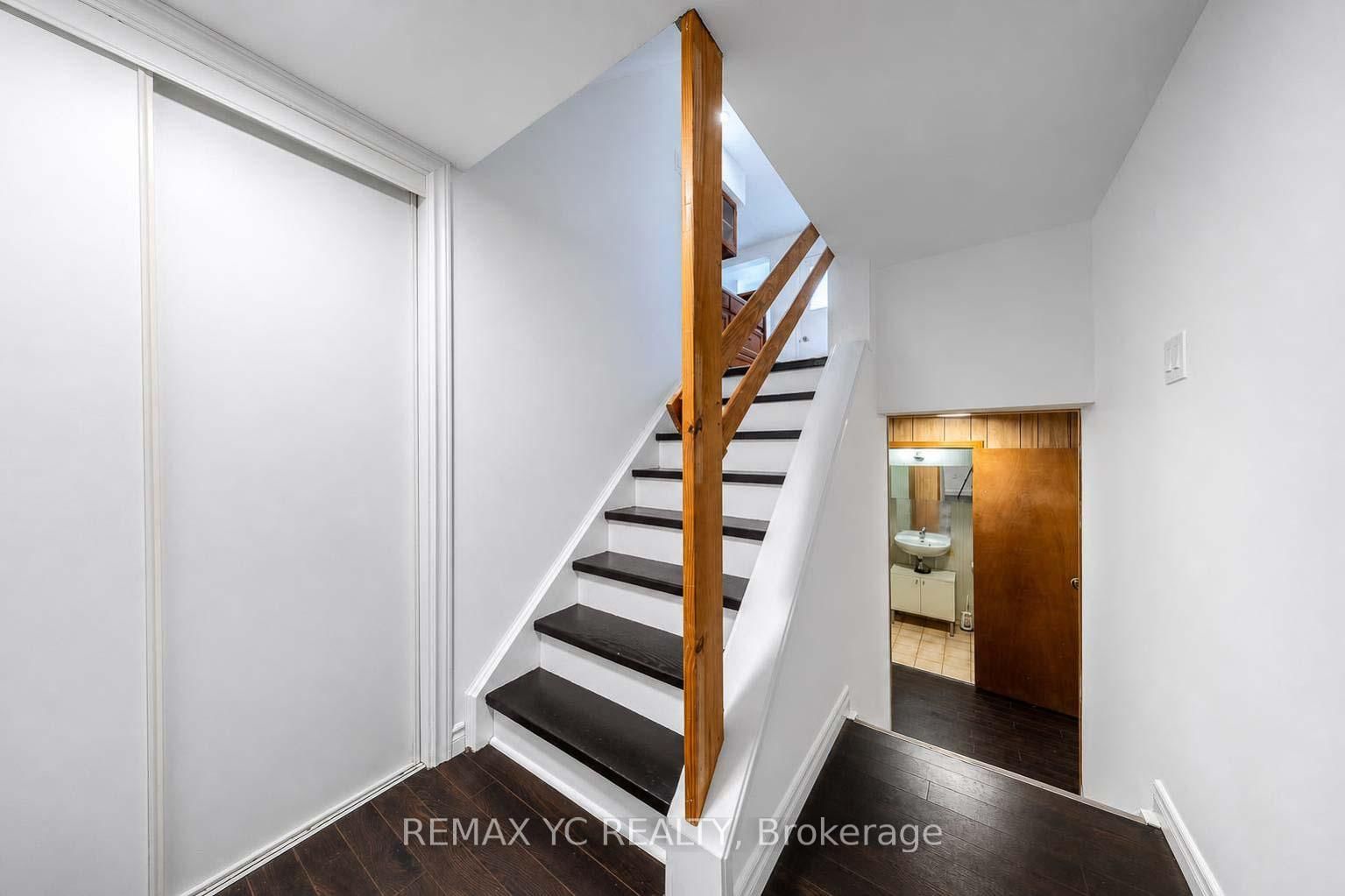 35 Kitsilano Crescent • Richmond Hill, ON photo 29
