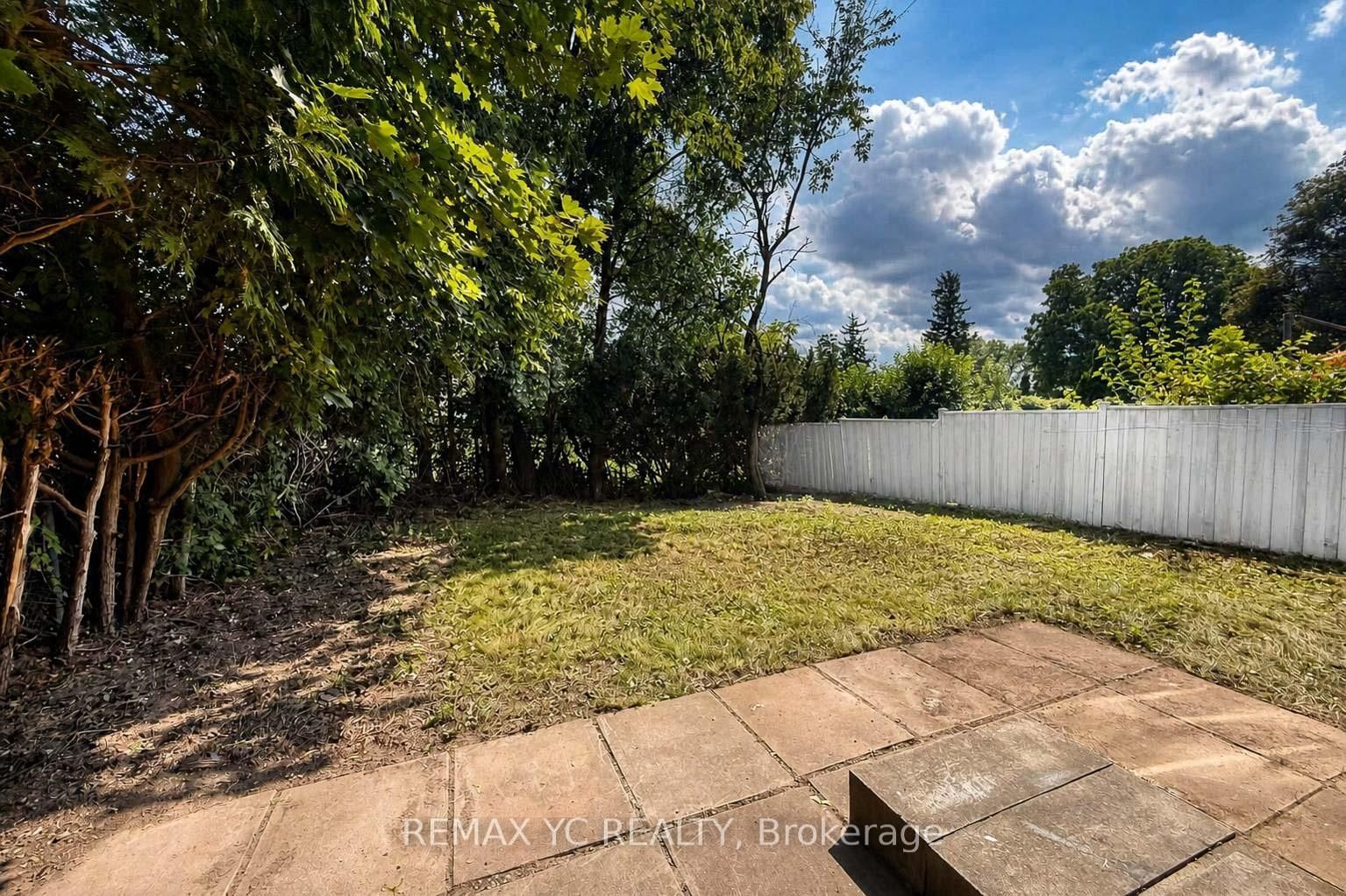 35 Kitsilano Crescent • Richmond Hill, ON photo 34