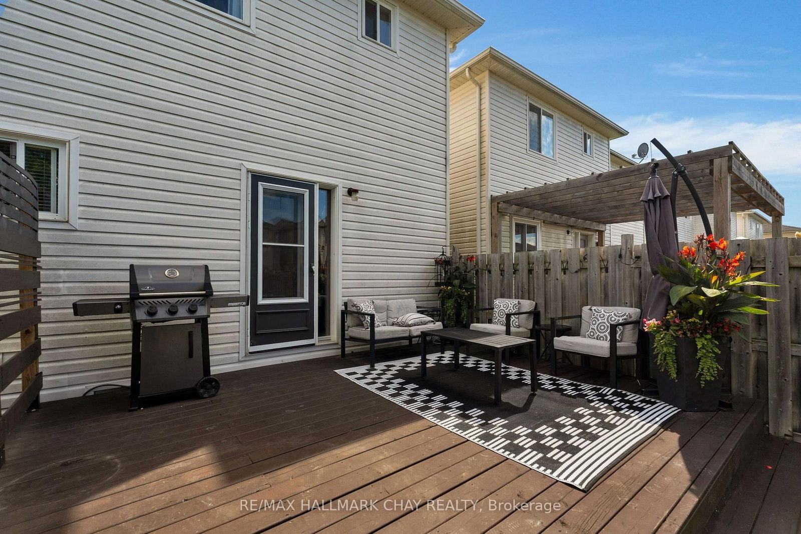 38 Admiral Crescent • Essa, ON photo 21
