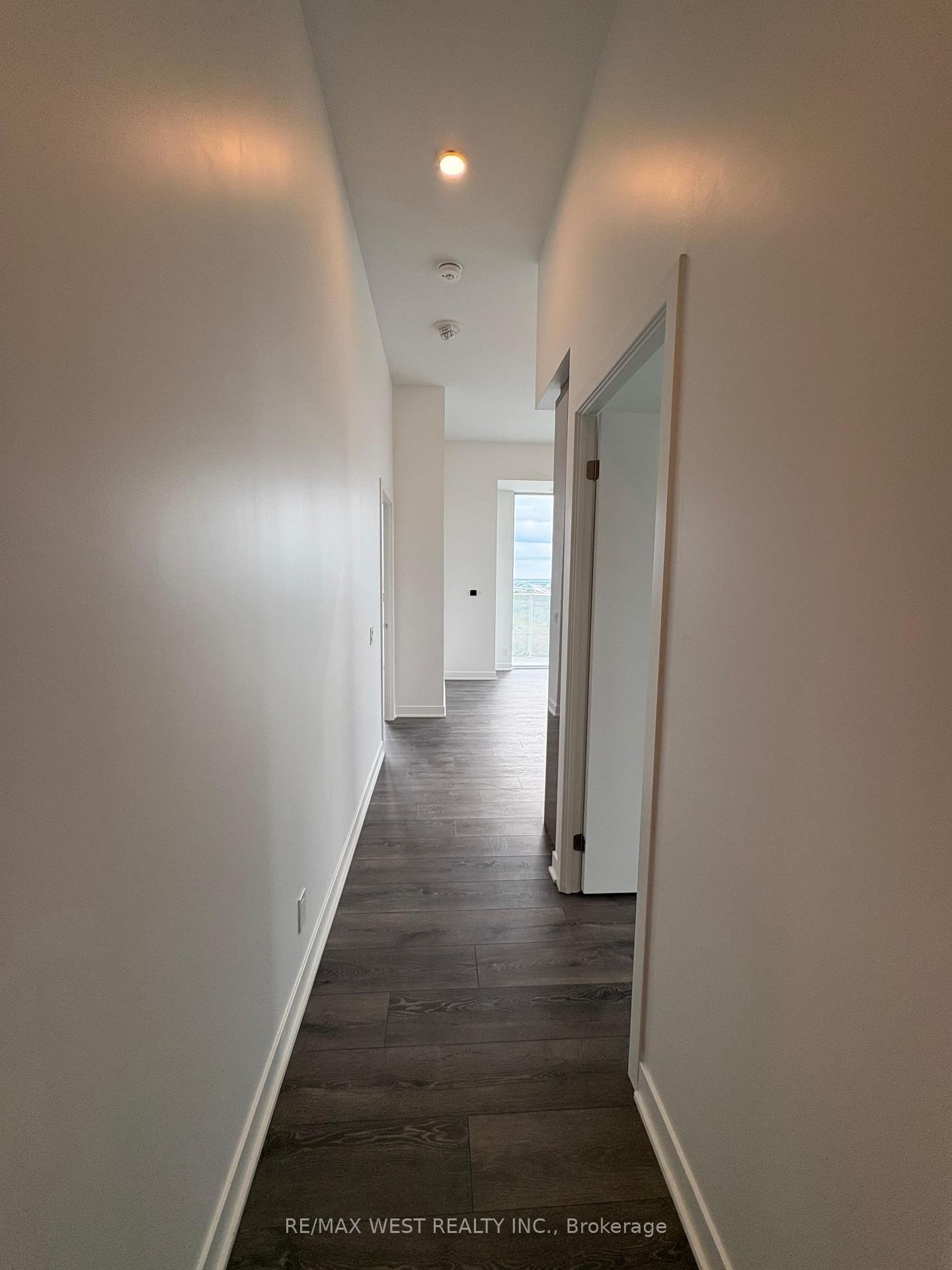2218-6 Flavelle Tr, Vaughan, view 5