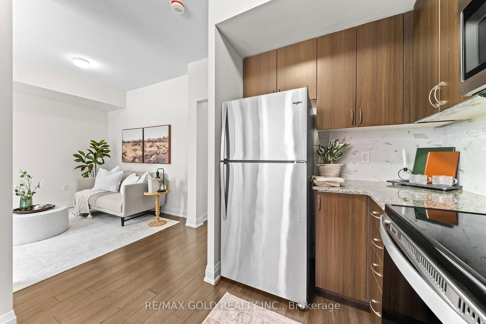 18 Coles Avenue • #602 • Vaughan, ON photo 12