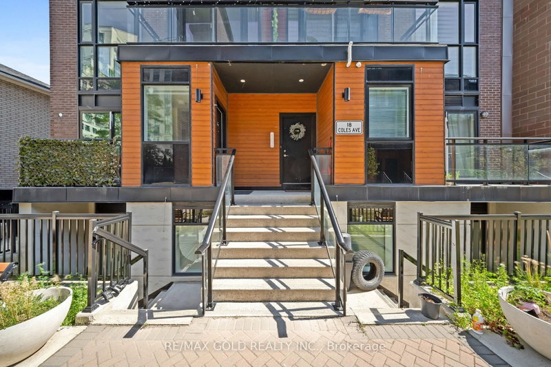 602 - 18 Coles Avenue
