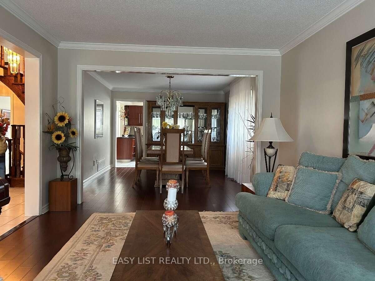 14 Gas Light Cres, Vaughan, view 13
