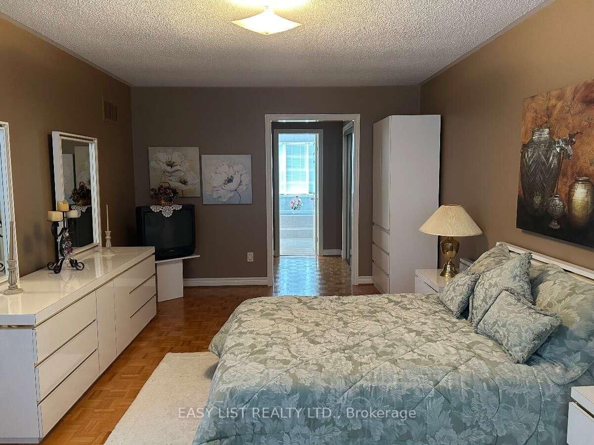 14 Gas Light Cres, Vaughan, view 19