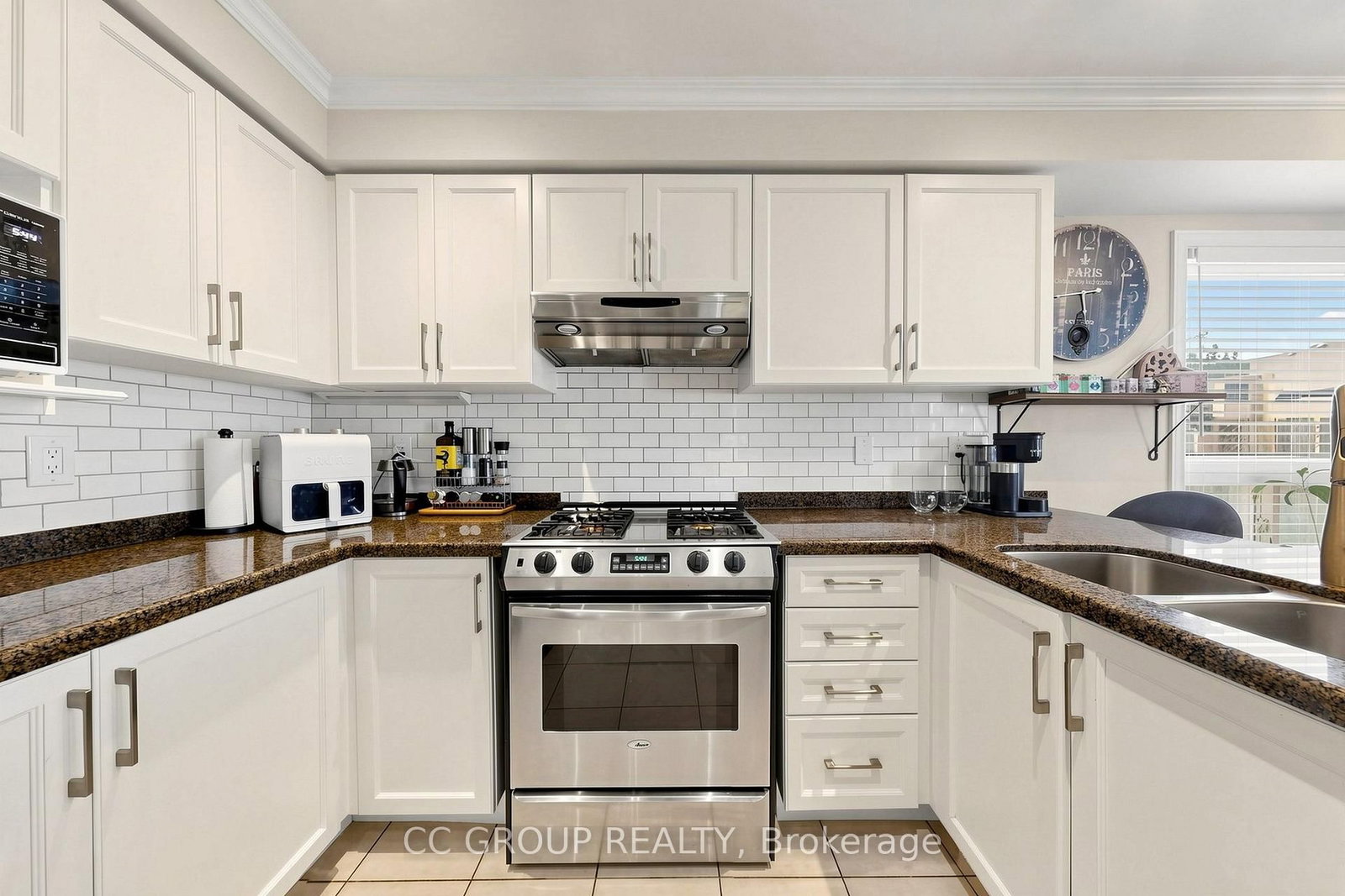 34 Glendennan Avenue • Markham, ON photo 10