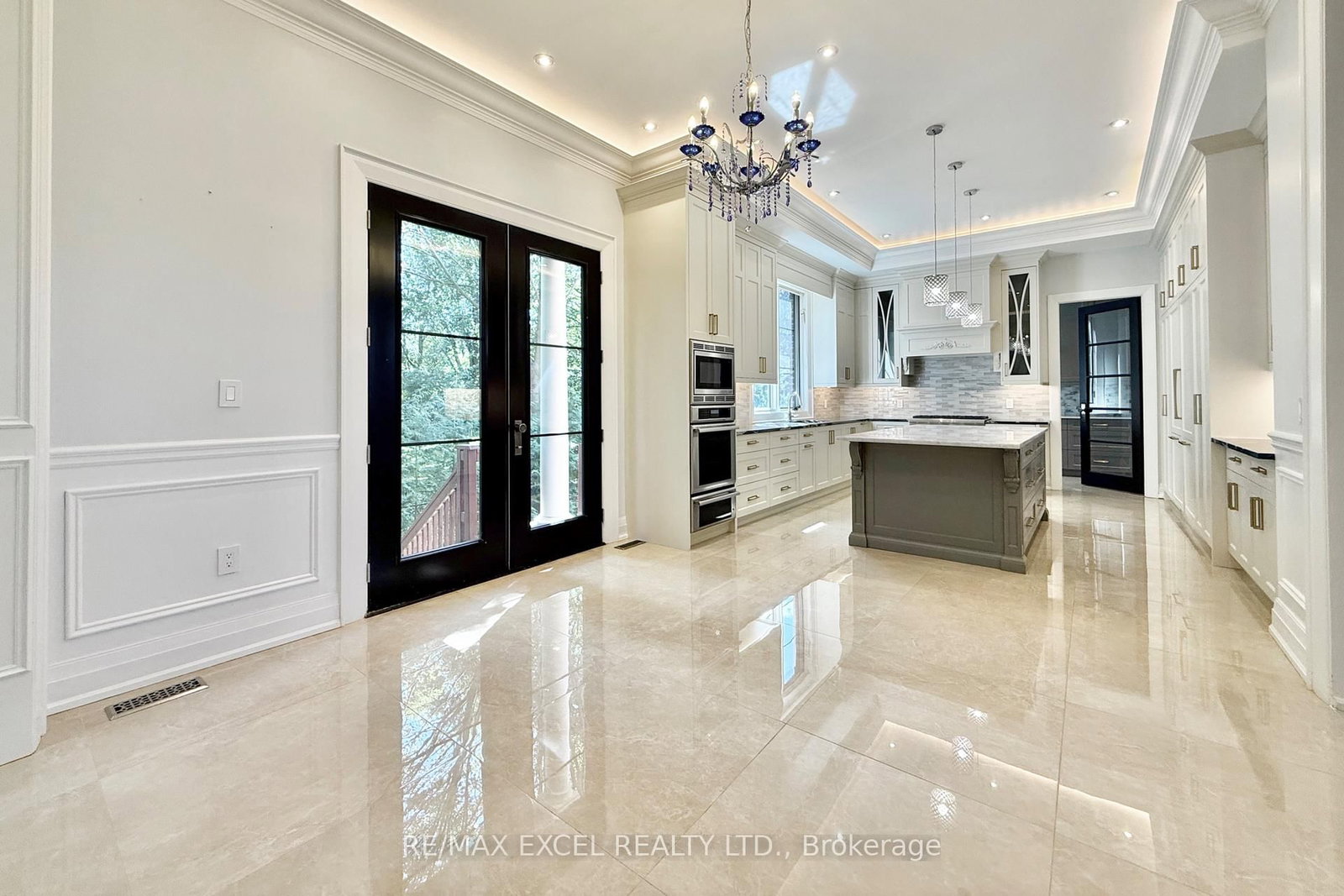 19 Blyth Street • Richmond Hill, ON photo 18