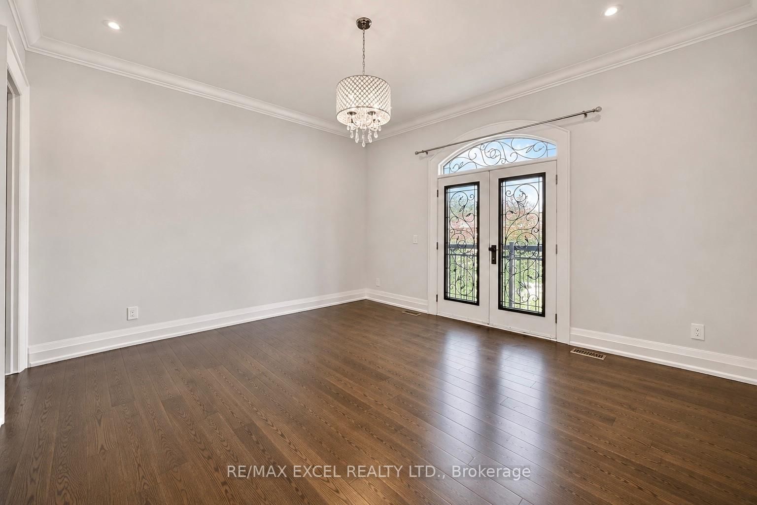 19 Blyth Street • Richmond Hill, ON photo 37