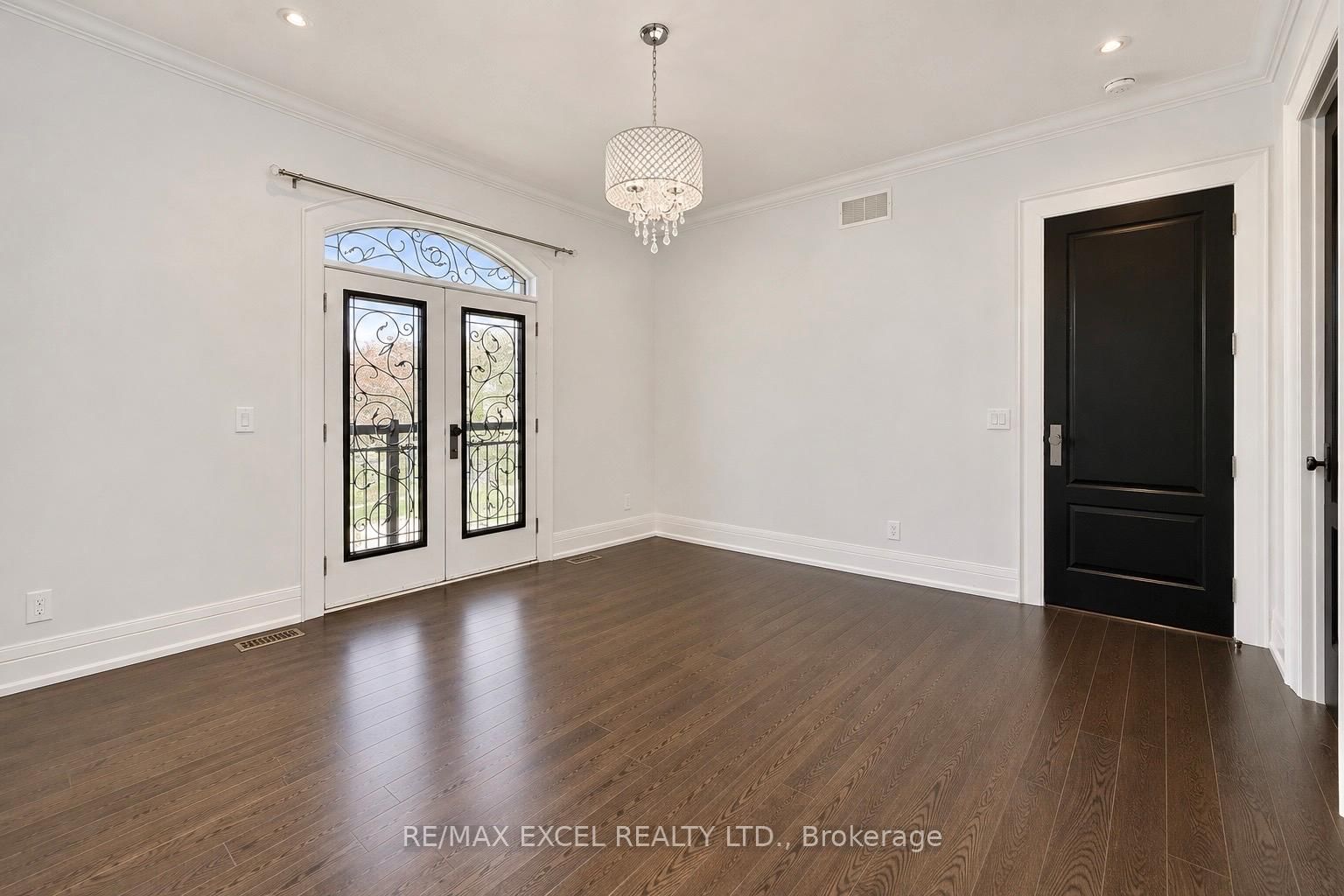 19 Blyth Street • Richmond Hill, ON photo 38
