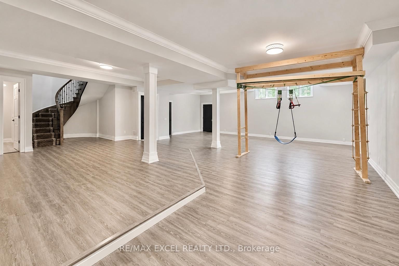 19 Blyth Street • Richmond Hill, ON photo 42
