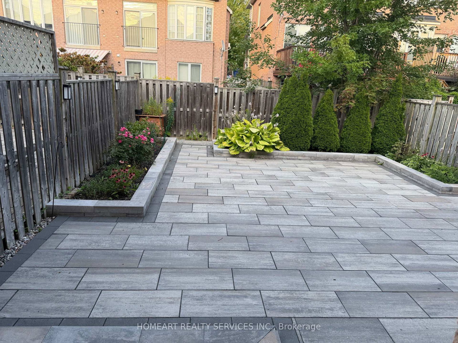 46 Firbank Lane • Whitchurch-Stouffville, ON photo 13