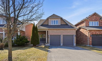 Detached House for lease at 18 Kerr Lane, Aurora, Ontario, L4G 0E5 - Bayview Northeast - MLS: N13725684