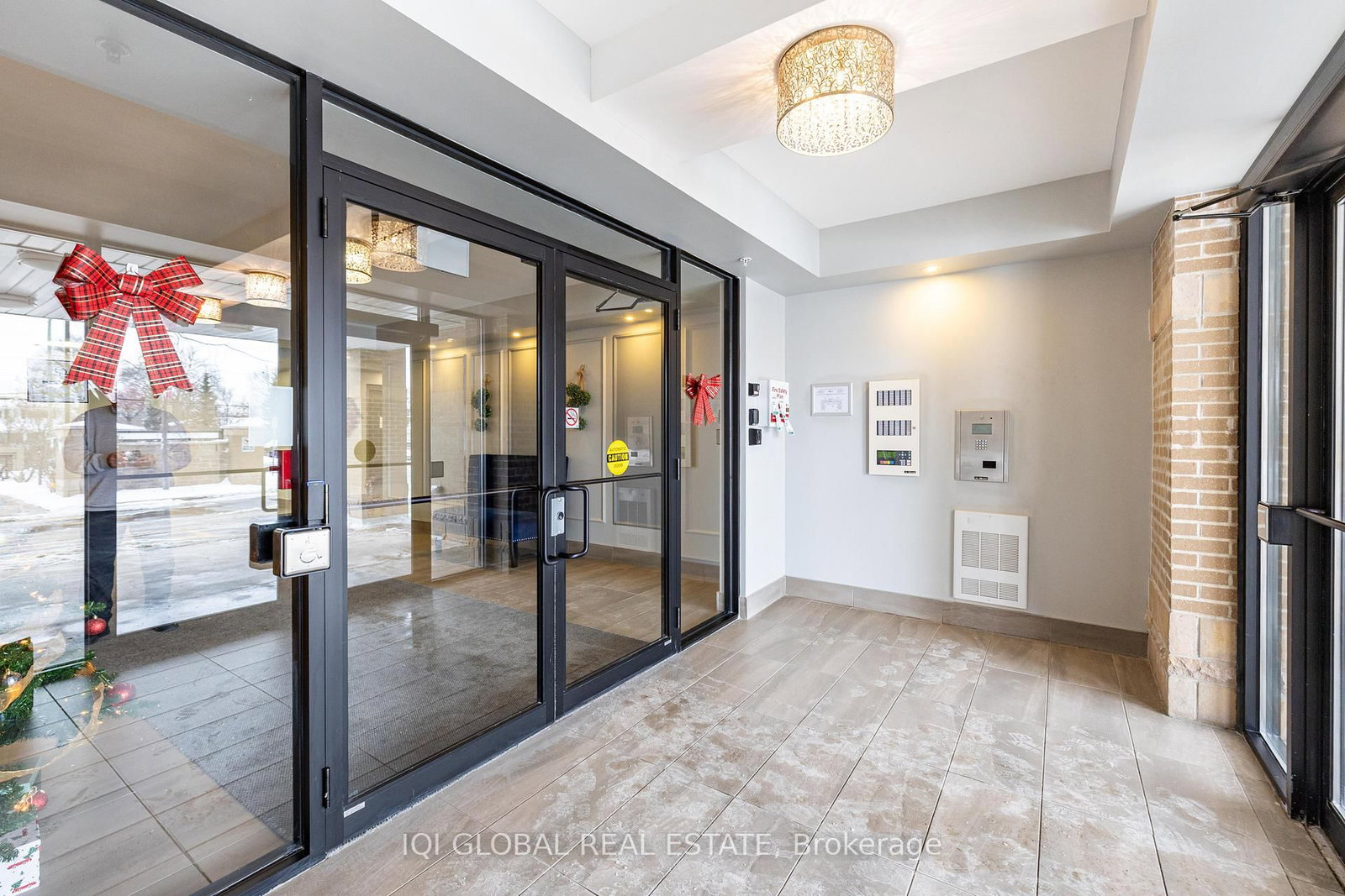 481 Rupert Avenue • #2205 • Whitchurch-Stouffville, ON photo 2