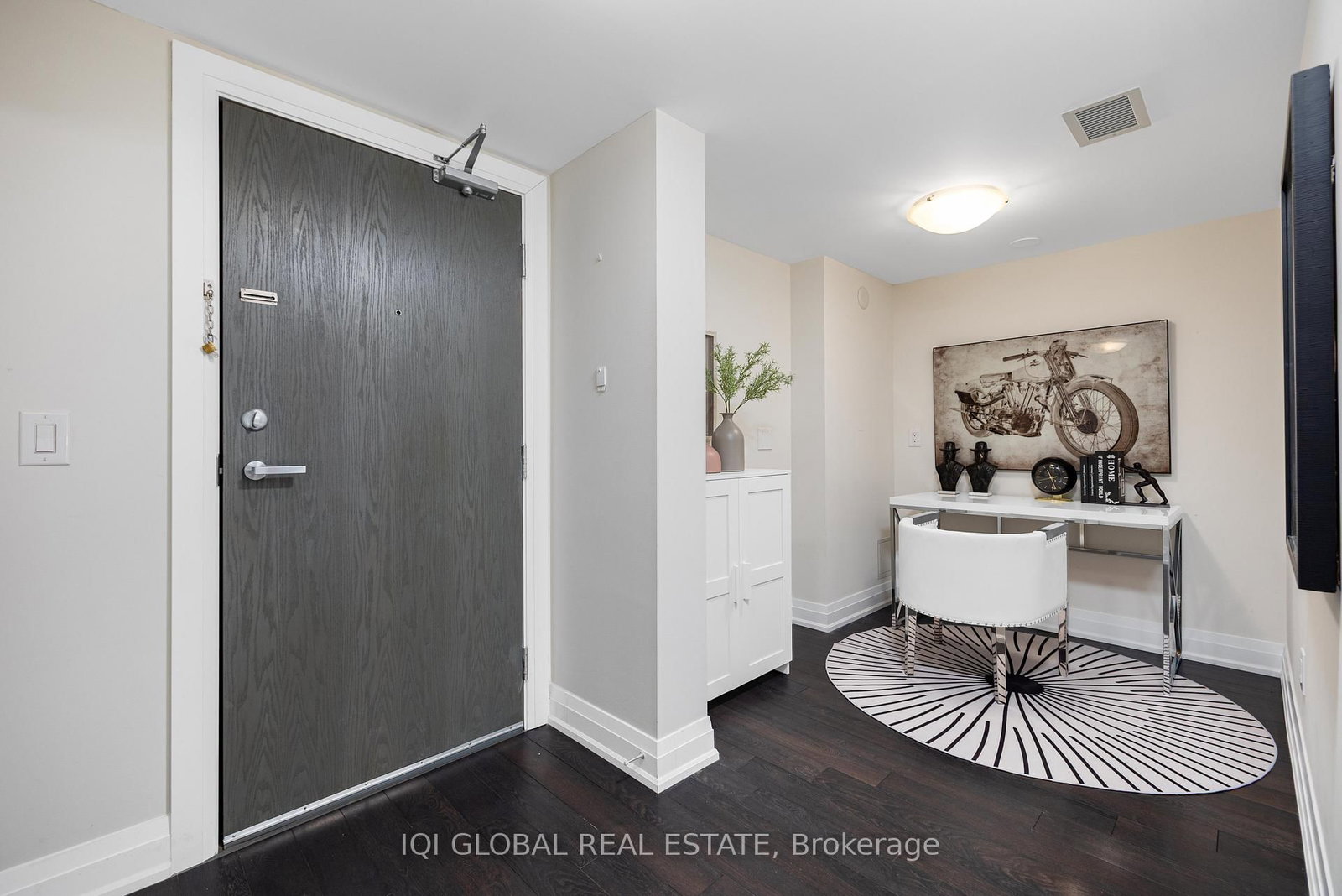 481 Rupert Avenue • #2205 • Whitchurch-Stouffville, ON photo 5