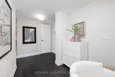 481 Rupert Avenue • #2205 • Whitchurch-Stouffville, ON photo 7