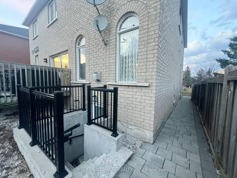 18 Fountain Court
